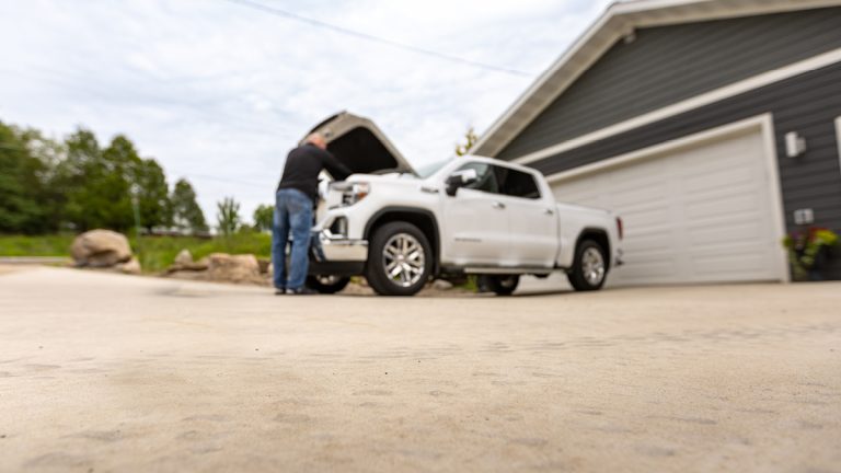 Spring into Action: Maximize Oil-Change Season Sales